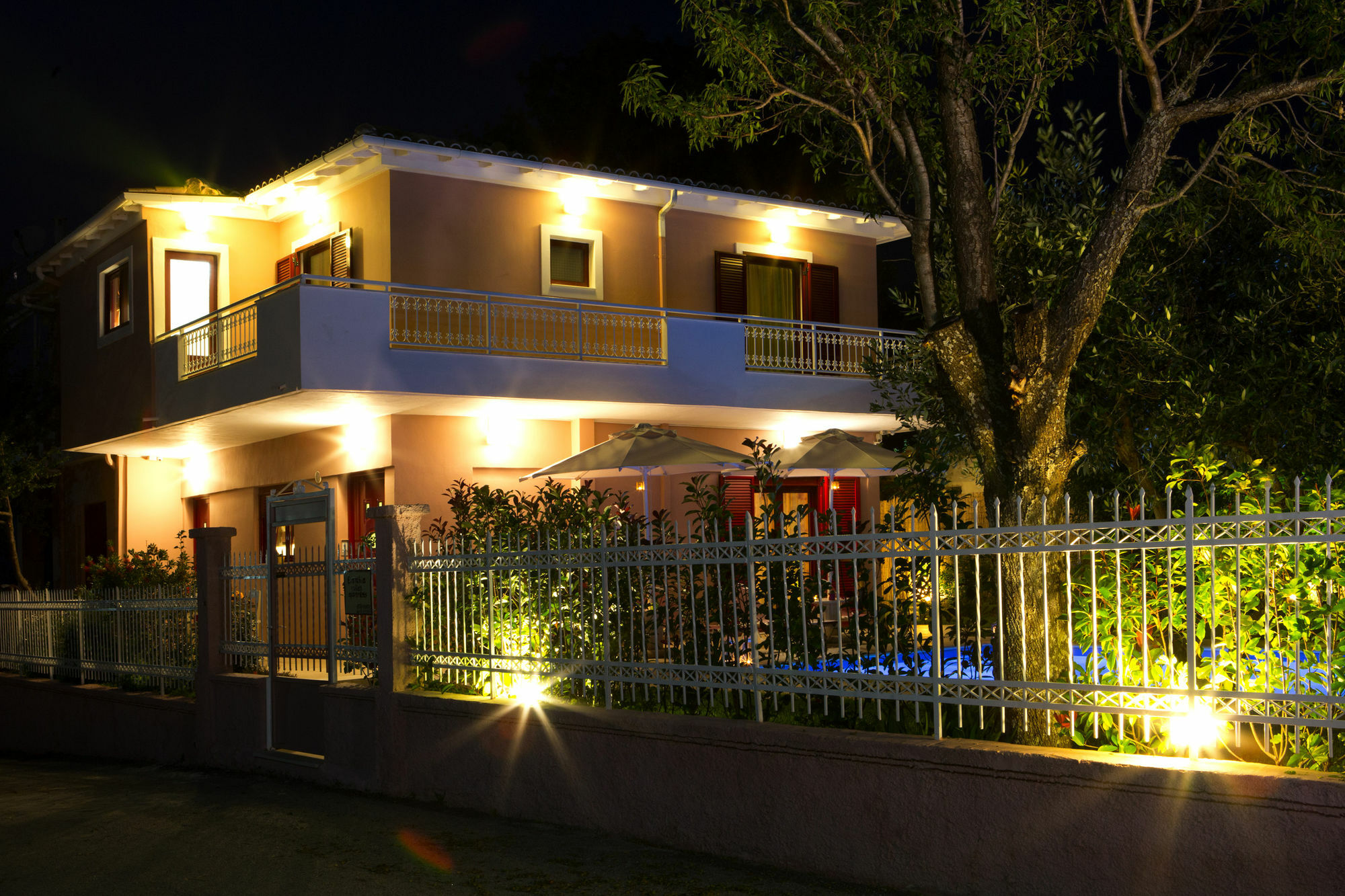Exanthia Villas ภายนอก รูปภาพ