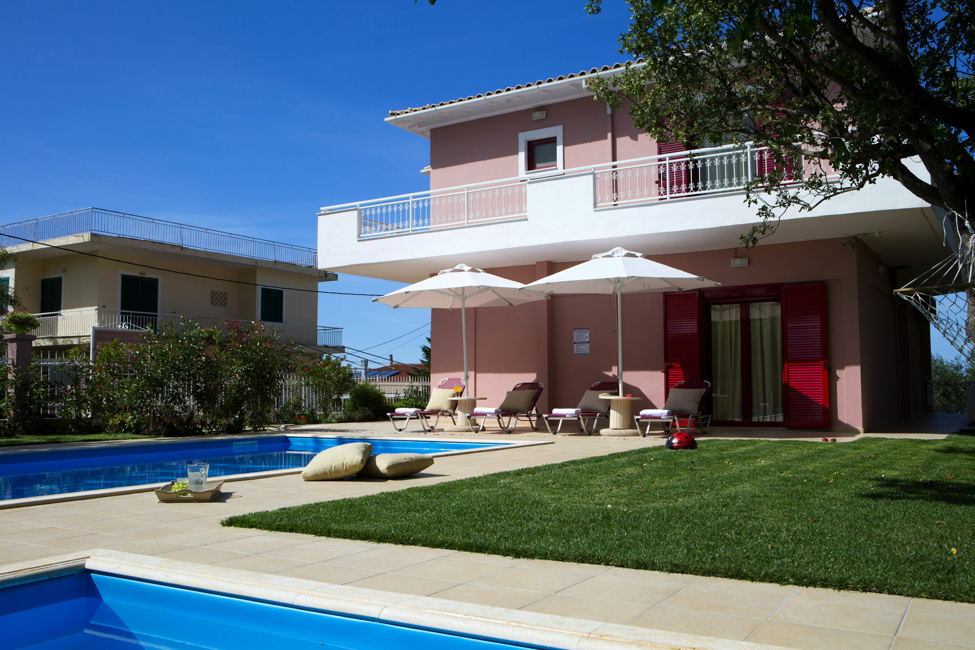 Exanthia Villas ภายนอก รูปภาพ