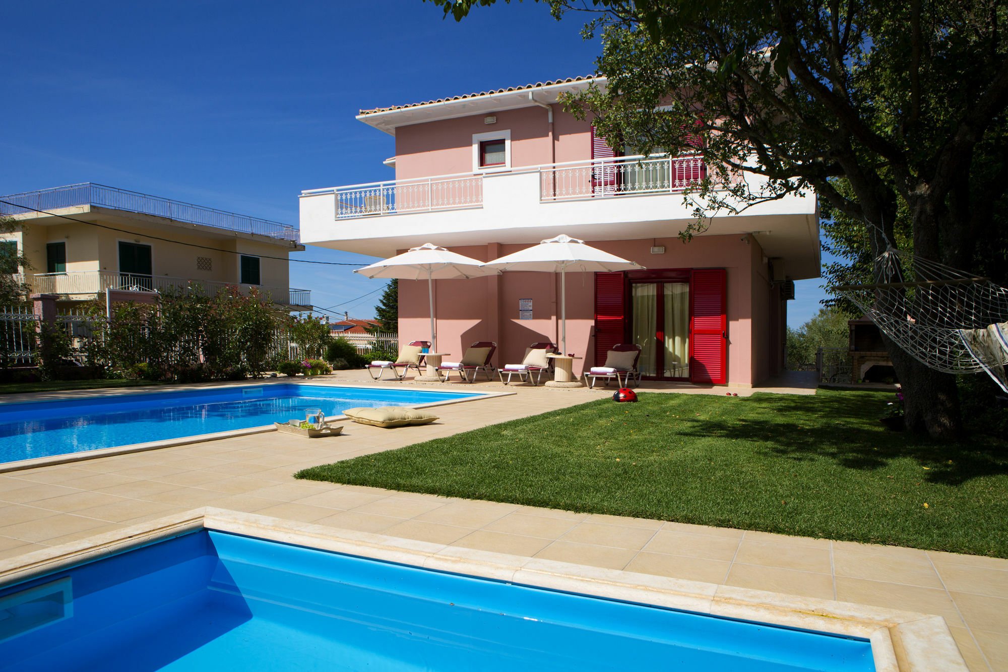 Exanthia Villas ภายนอก รูปภาพ