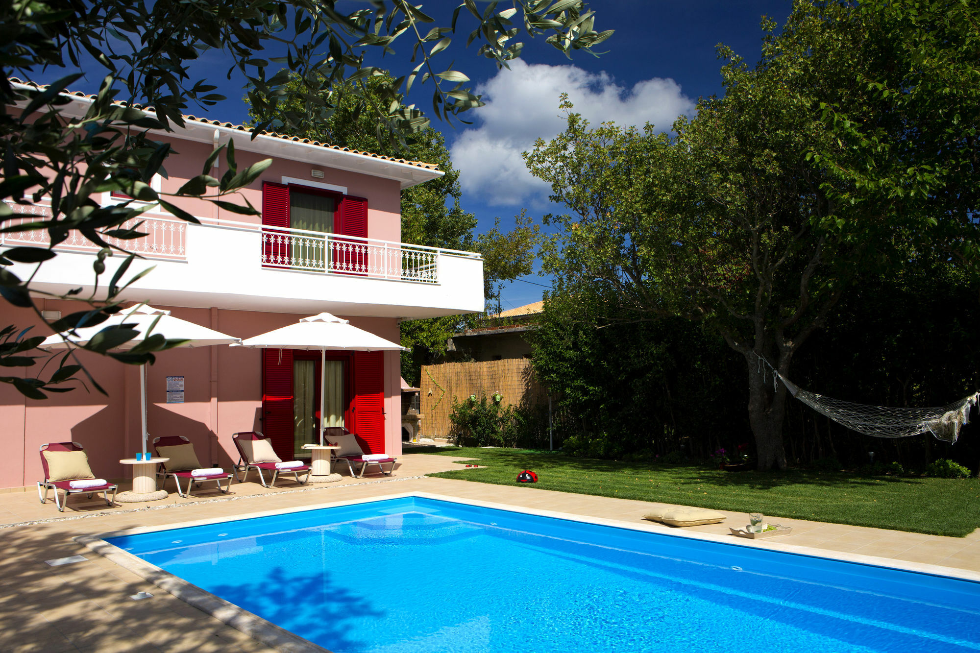Exanthia Villas ภายนอก รูปภาพ